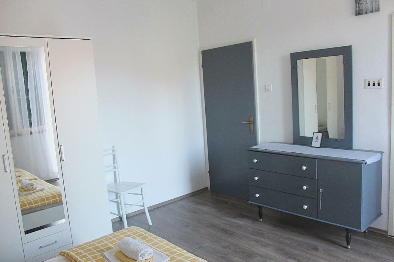 Apartments Markov ムルテル エクステリア 写真